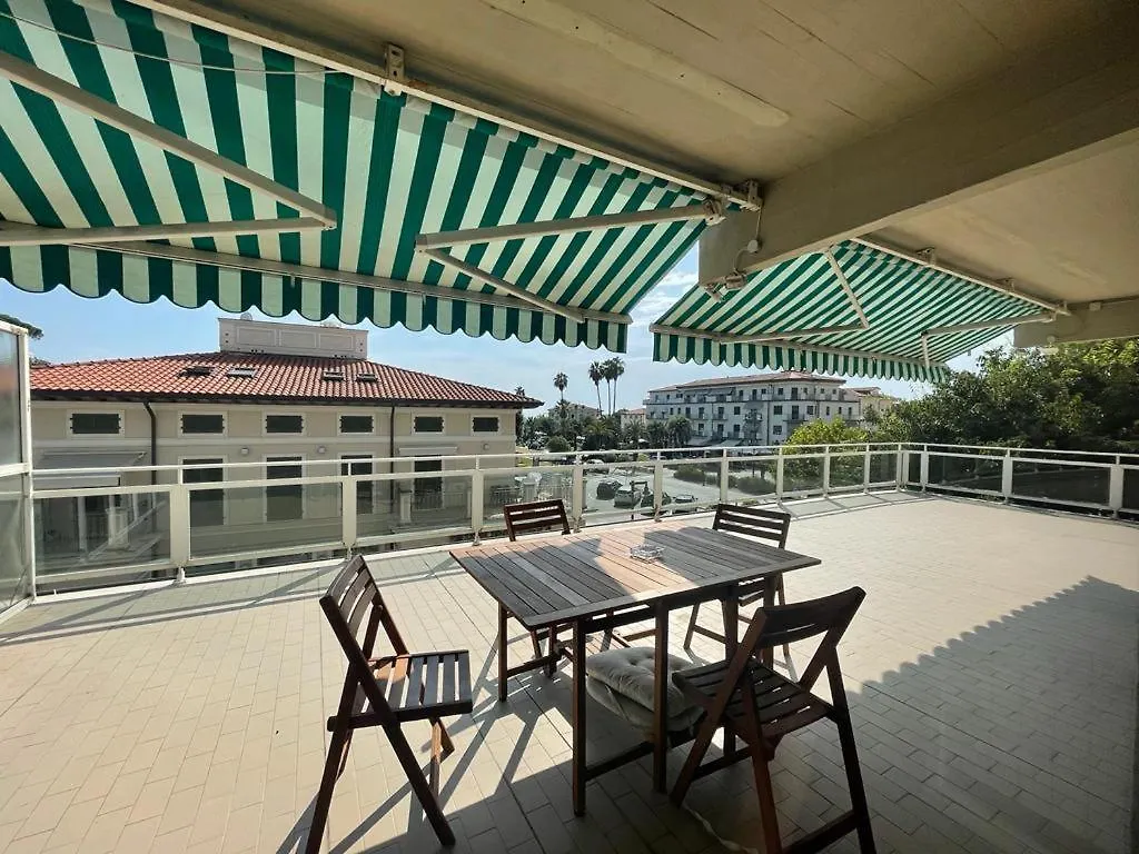 Apartmán La Terrazza Sul Mare Marina di Massa